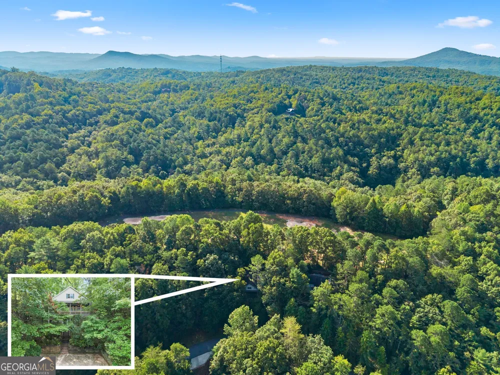 312 Dach Bruecke Gasse Helen, GA 30545