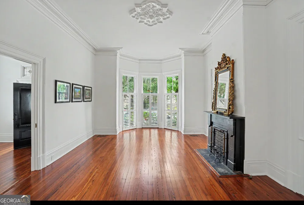 207 E Gwinnett ST Savannah, GA 31401