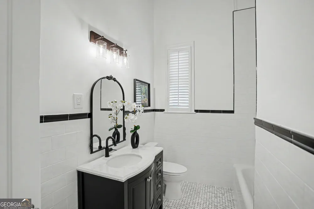 207 E Gwinnett ST Savannah, GA 31401