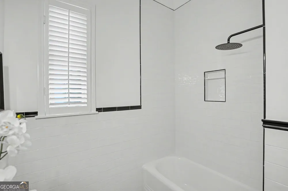 207 E Gwinnett ST Savannah, GA 31401