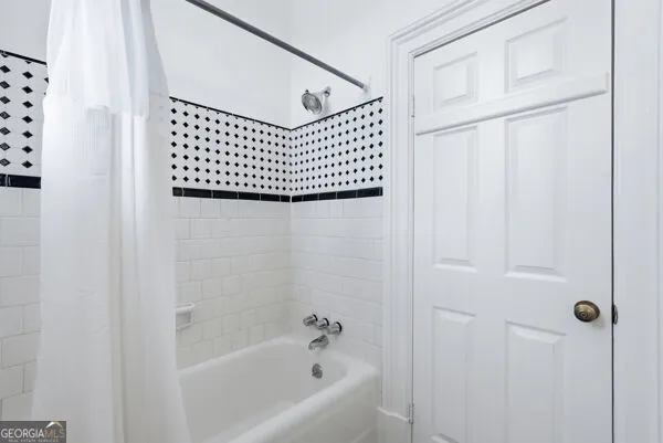 207 E Gwinnett ST Savannah, GA 31401