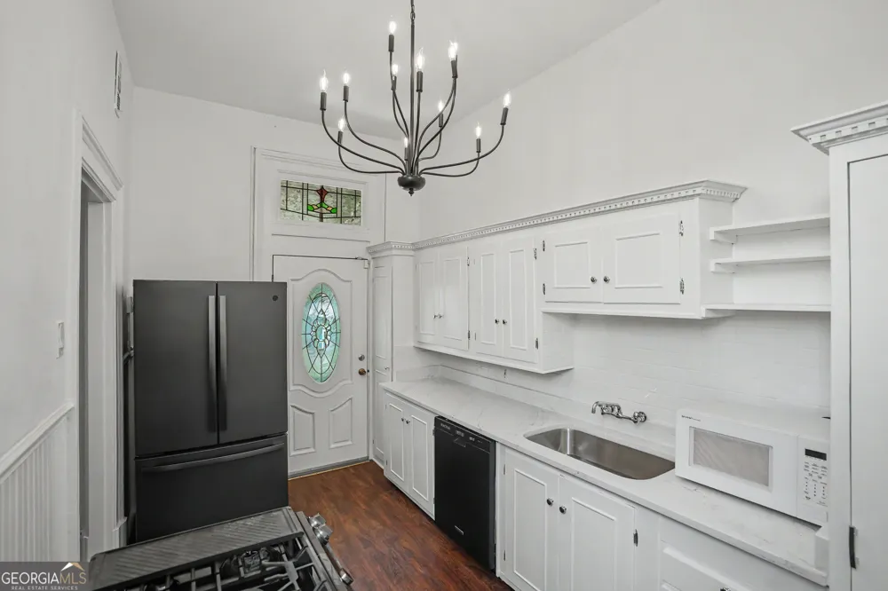 207 E Gwinnett ST Savannah, GA 31401