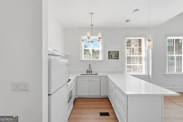 207 E Gwinnett ST Savannah, GA 31401