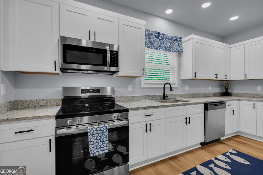 397 Normandy TRL Lavonia, GA 30553