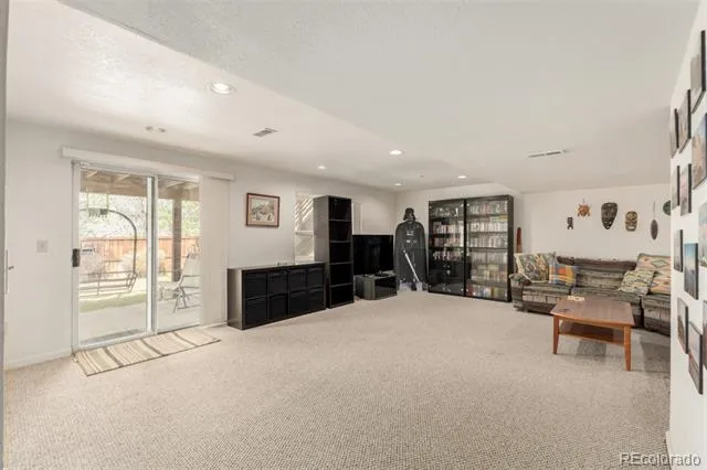 707 Huntington Place Highlands Ranch, CO 80126