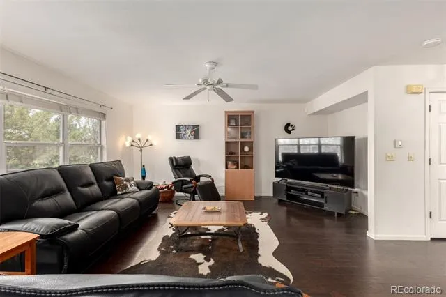 707 Huntington Place Highlands Ranch, CO 80126
