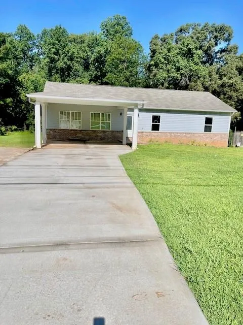 7241 Grayson Drive