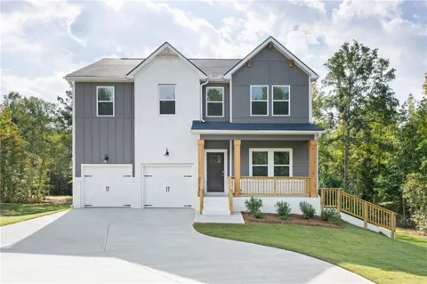 302 HUDSON COURT