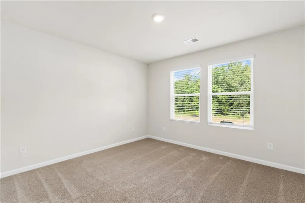 302 HUDSON COURT Jackson, GA 30233