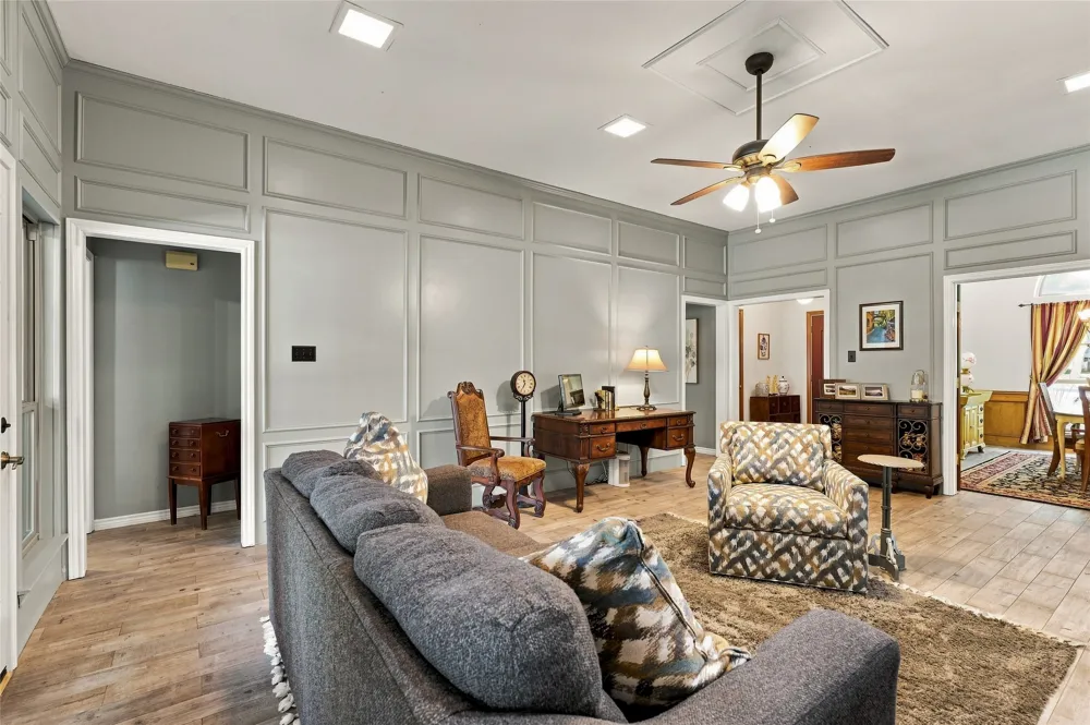 2906 River Crest Street Grapevine, TX 76051