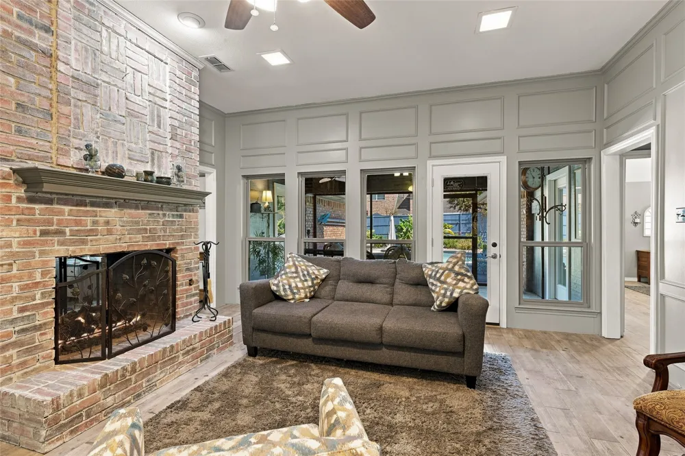 2906 River Crest Street Grapevine, TX 76051