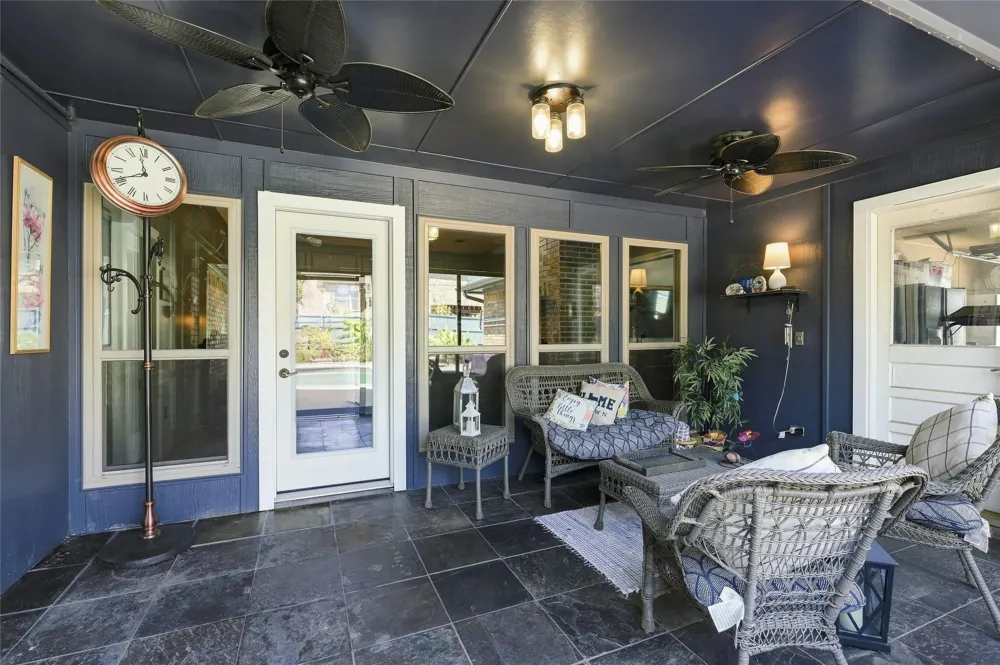 2906 River Crest Street Grapevine, TX 76051
