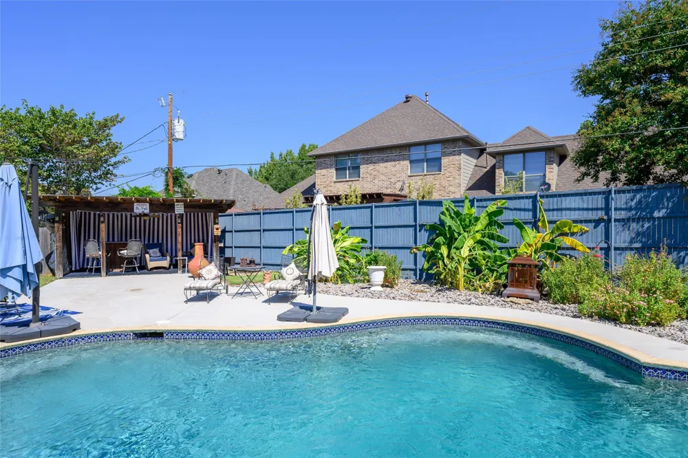 2906 River Crest Street Grapevine, TX 76051