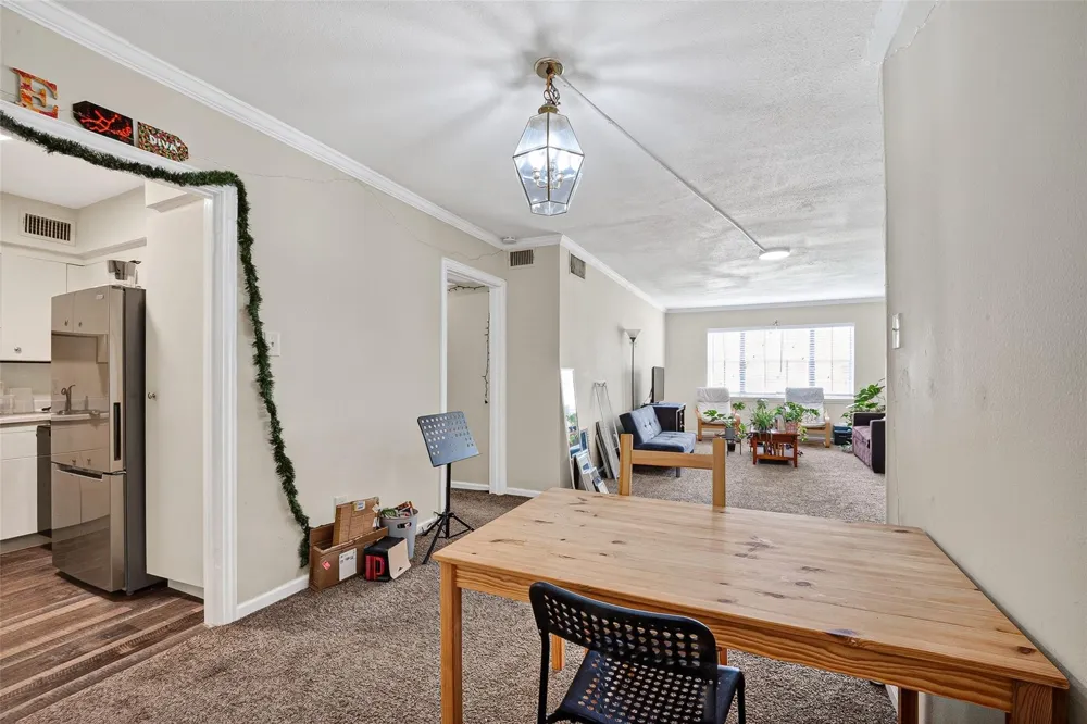 2600 Bellefontaine St Apt D24, Houston, TX 77025