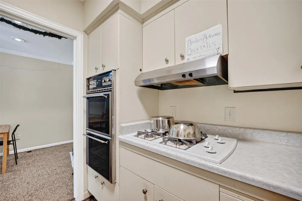 2600 Bellefontaine St Apt D24, Houston, TX 77025