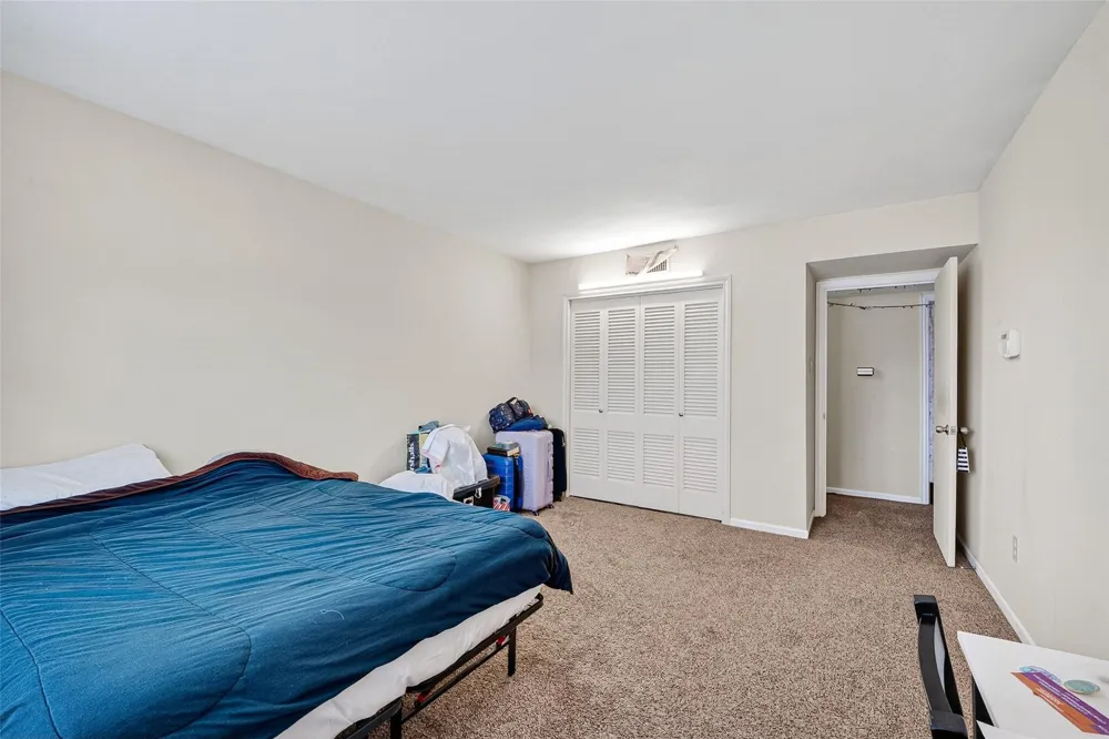 2600 Bellefontaine St Apt D24, Houston, TX 77025