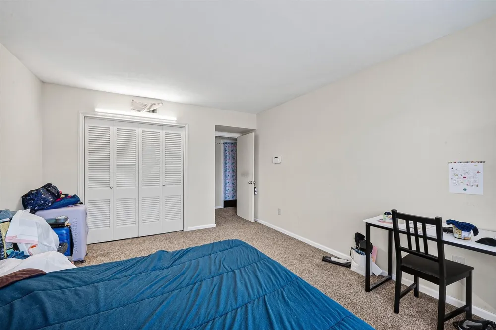 2600 Bellefontaine St Apt D24, Houston, TX 77025