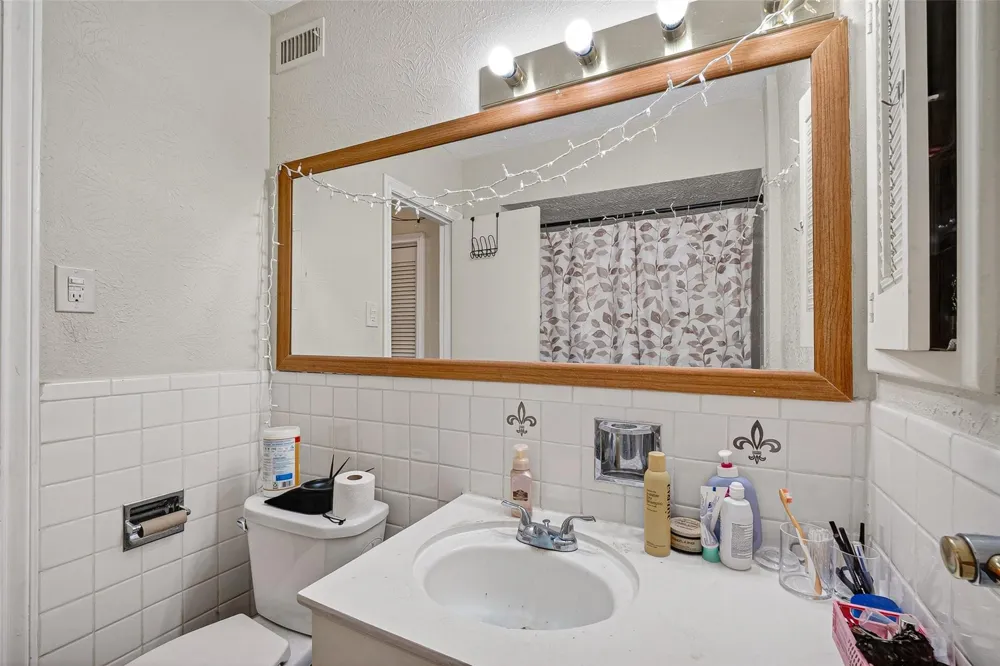 2600 Bellefontaine St Apt D24, Houston, TX 77025