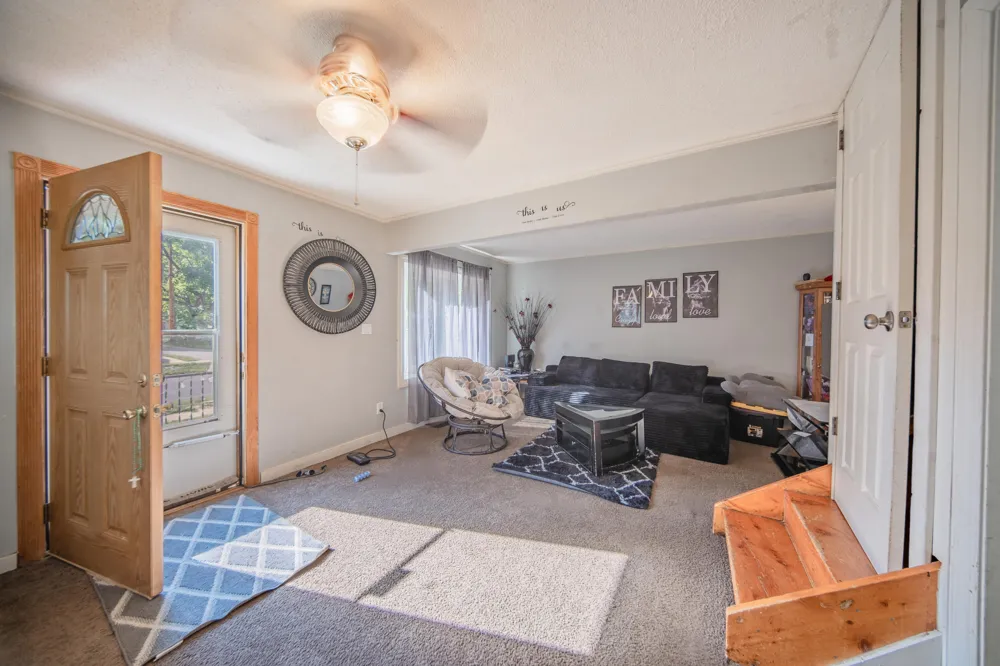 674 Campbell Avenue Ypsilanti, MI 48198