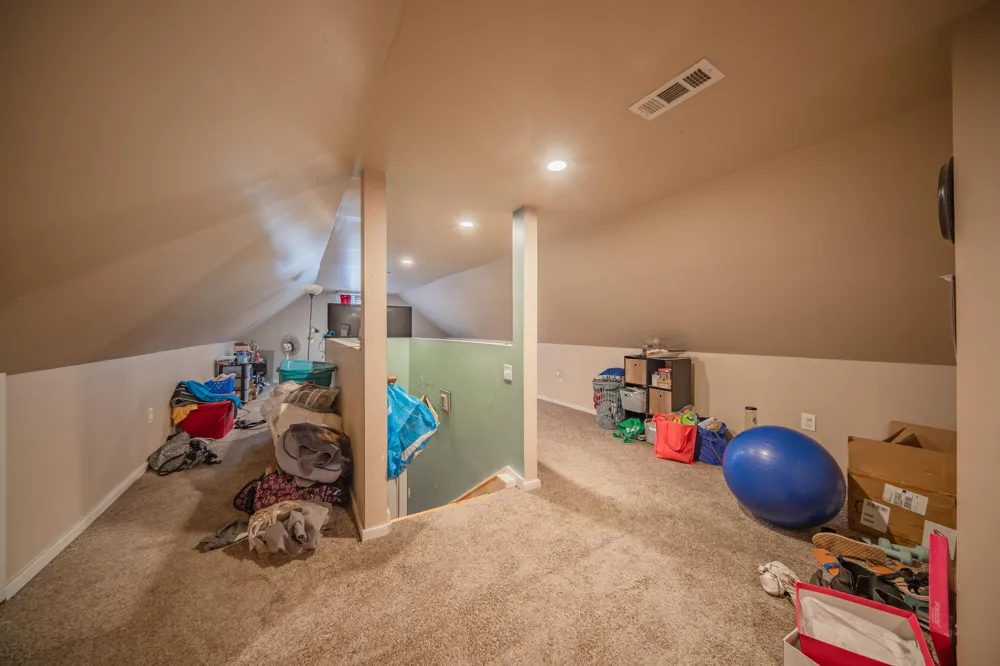 674 Campbell Avenue Ypsilanti, MI 48198