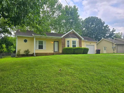 204 CENTENNIAL DRIVE