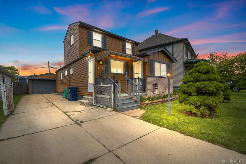 2378 River Drive Lincoln Park City, MI 48146