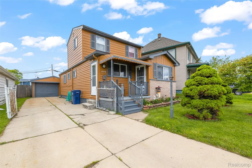 2378 River Drive Lincoln Park City, MI 48146