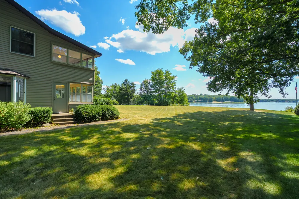 130 Waupakisco Beach Battle Creek City, MI 49015