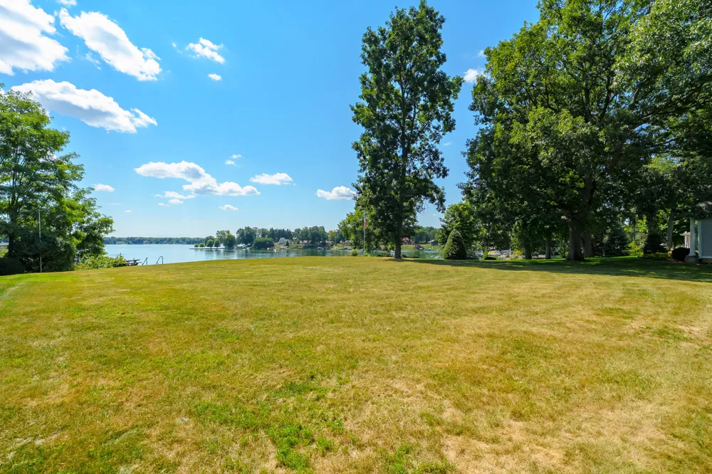 130 Waupakisco Beach Battle Creek City, MI 49015