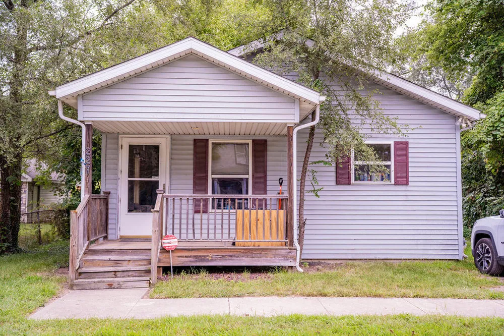 227 Cornelia Street Benton Charter Township, MI 49022