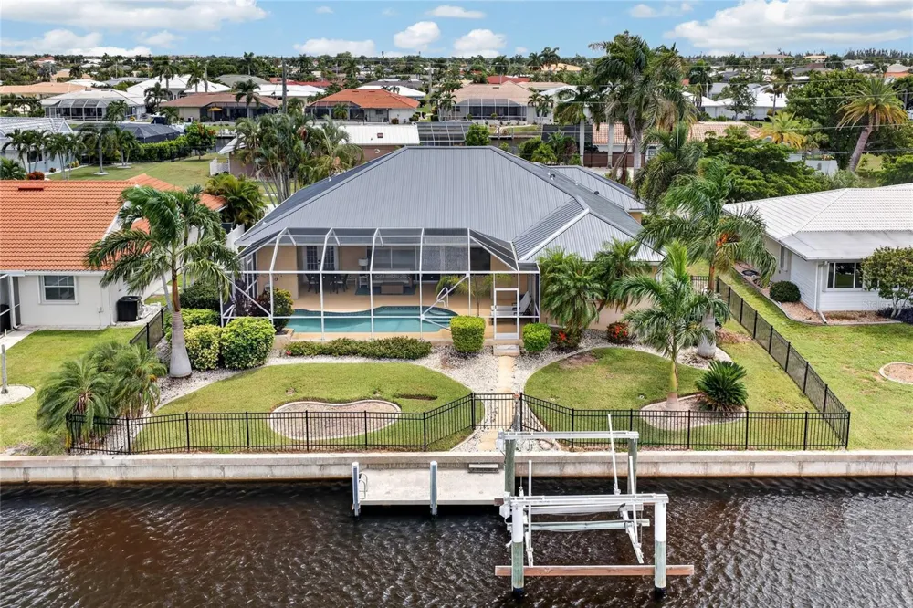 959 BAL HARBOR BOULEVARD Punta Gorda, FL 33950
