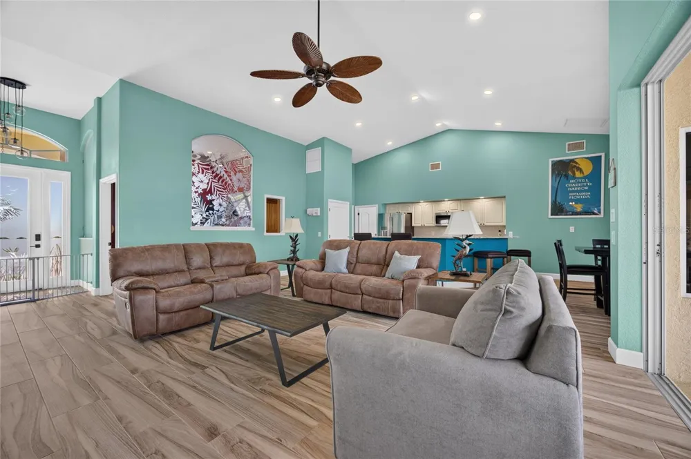 959 BAL HARBOR BOULEVARD Punta Gorda, FL 33950