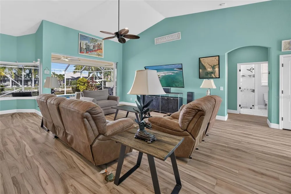 959 BAL HARBOR BOULEVARD Punta Gorda, FL 33950