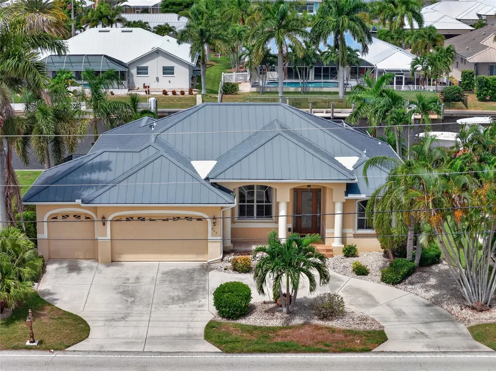 959 BAL HARBOR BOULEVARD Punta Gorda, FL 33950
