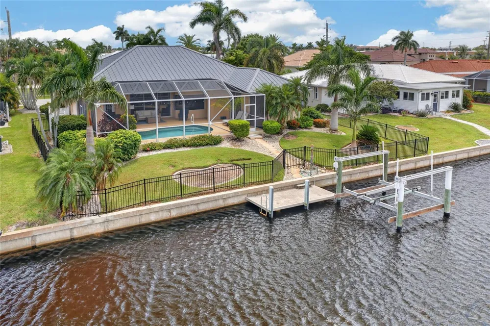 959 BAL HARBOR BOULEVARD Punta Gorda, FL 33950