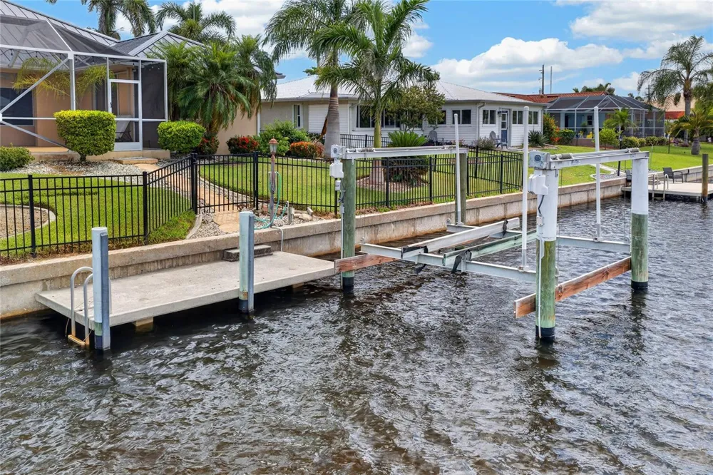 959 BAL HARBOR BOULEVARD Punta Gorda, FL 33950