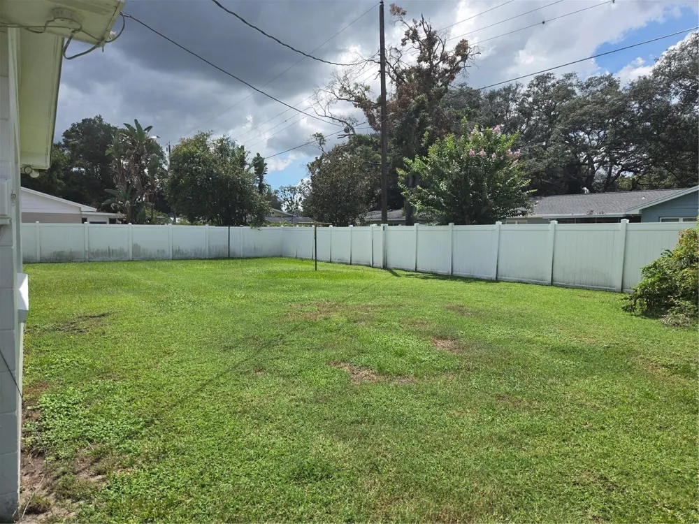 3502 NAKORA DRIVE Tampa, FL 33618