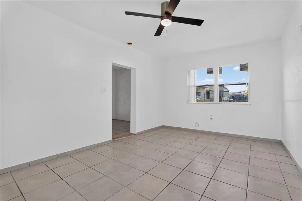 208 PALMYRA DRIVE Orlando, FL 32807