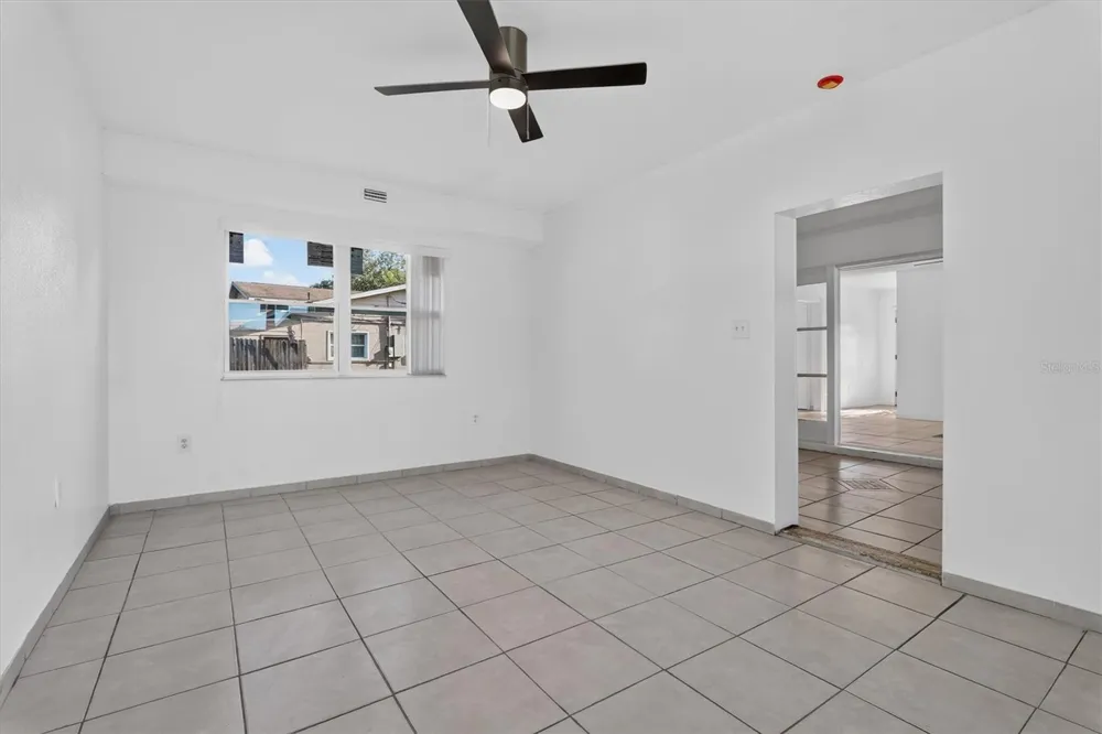 208 PALMYRA DRIVE Orlando, FL 32807