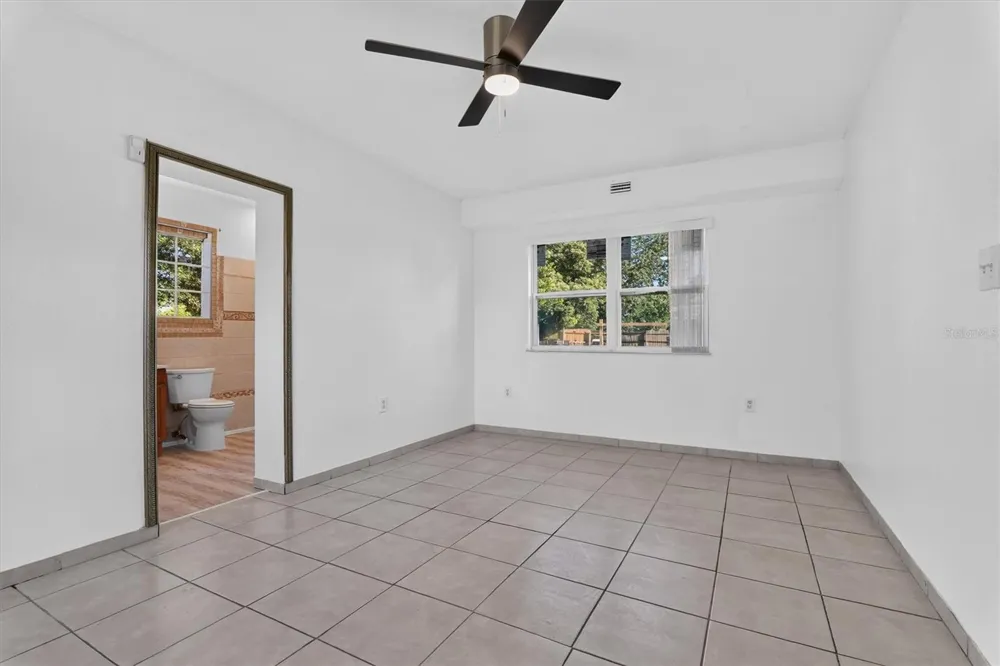 208 PALMYRA DRIVE Orlando, FL 32807