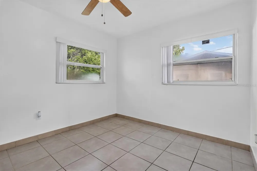 208 PALMYRA DRIVE Orlando, FL 32807