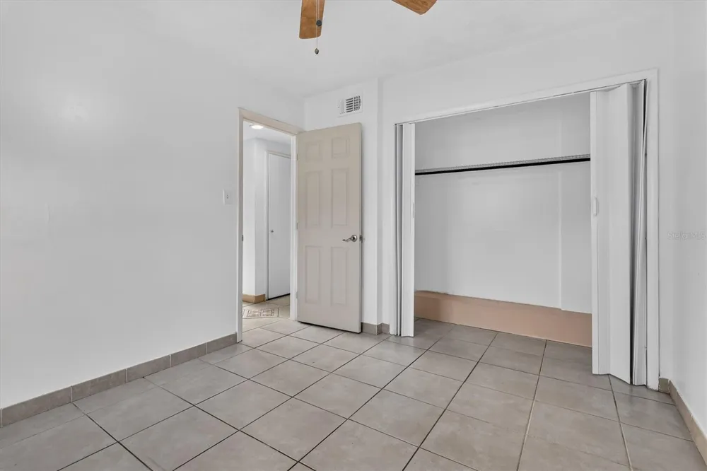 208 PALMYRA DRIVE Orlando, FL 32807