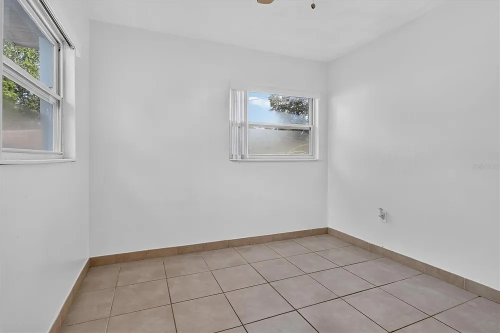 208 PALMYRA DRIVE Orlando, FL 32807