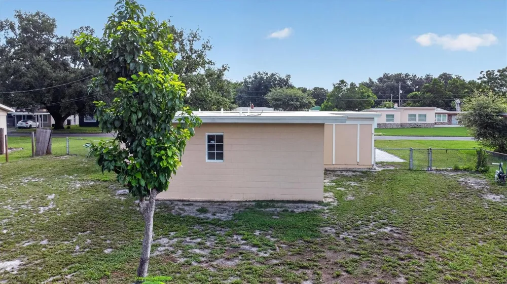 208 PALMYRA DRIVE Orlando, FL 32807