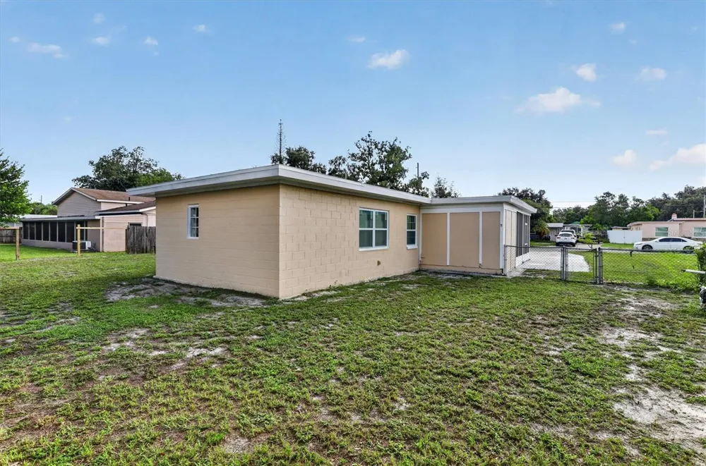 208 PALMYRA DRIVE Orlando, FL 32807