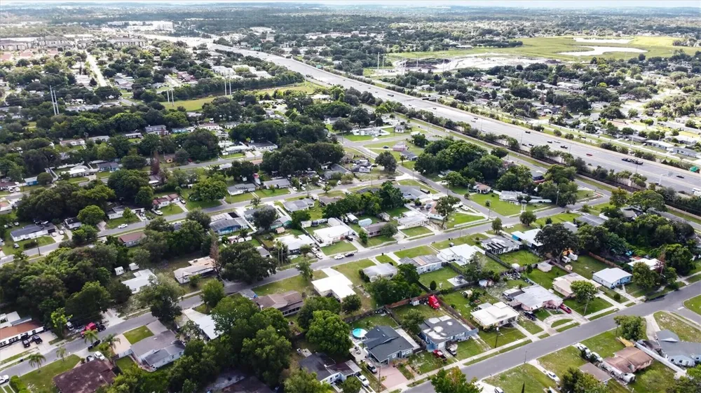 208 PALMYRA DRIVE Orlando, FL 32807