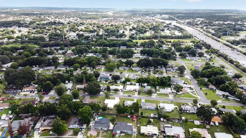 208 PALMYRA DRIVE Orlando, FL 32807