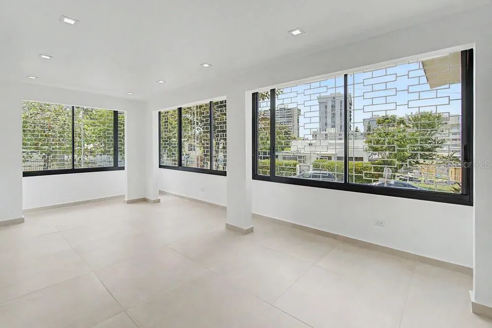 3 PARKSIDE Guaynabo, PR 00968