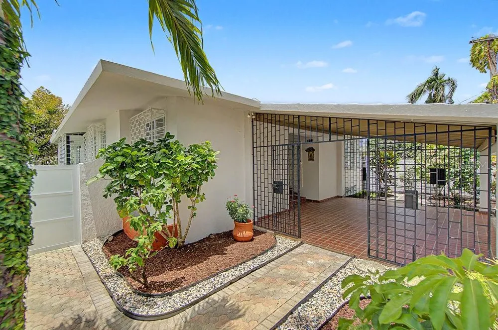 3 PARKSIDE Guaynabo, PR 00968
