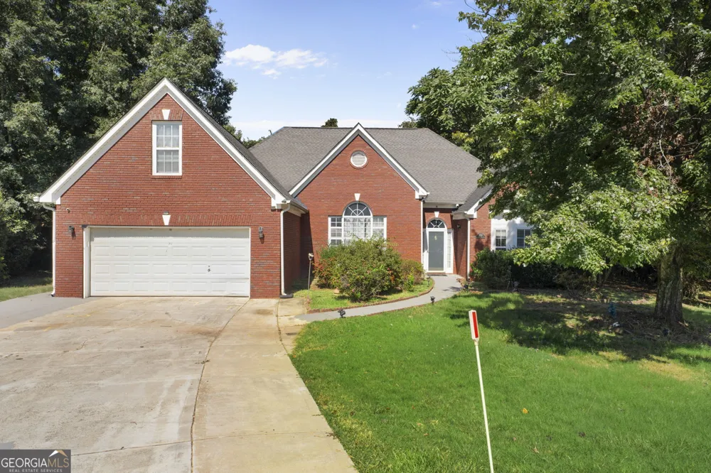 1000 Georgian Hills Dr Lawrenceville, GA 30045